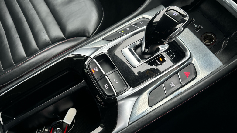 MG HS 1.5 T-GDI Trophy 5dr DCT Petrol Hatchback